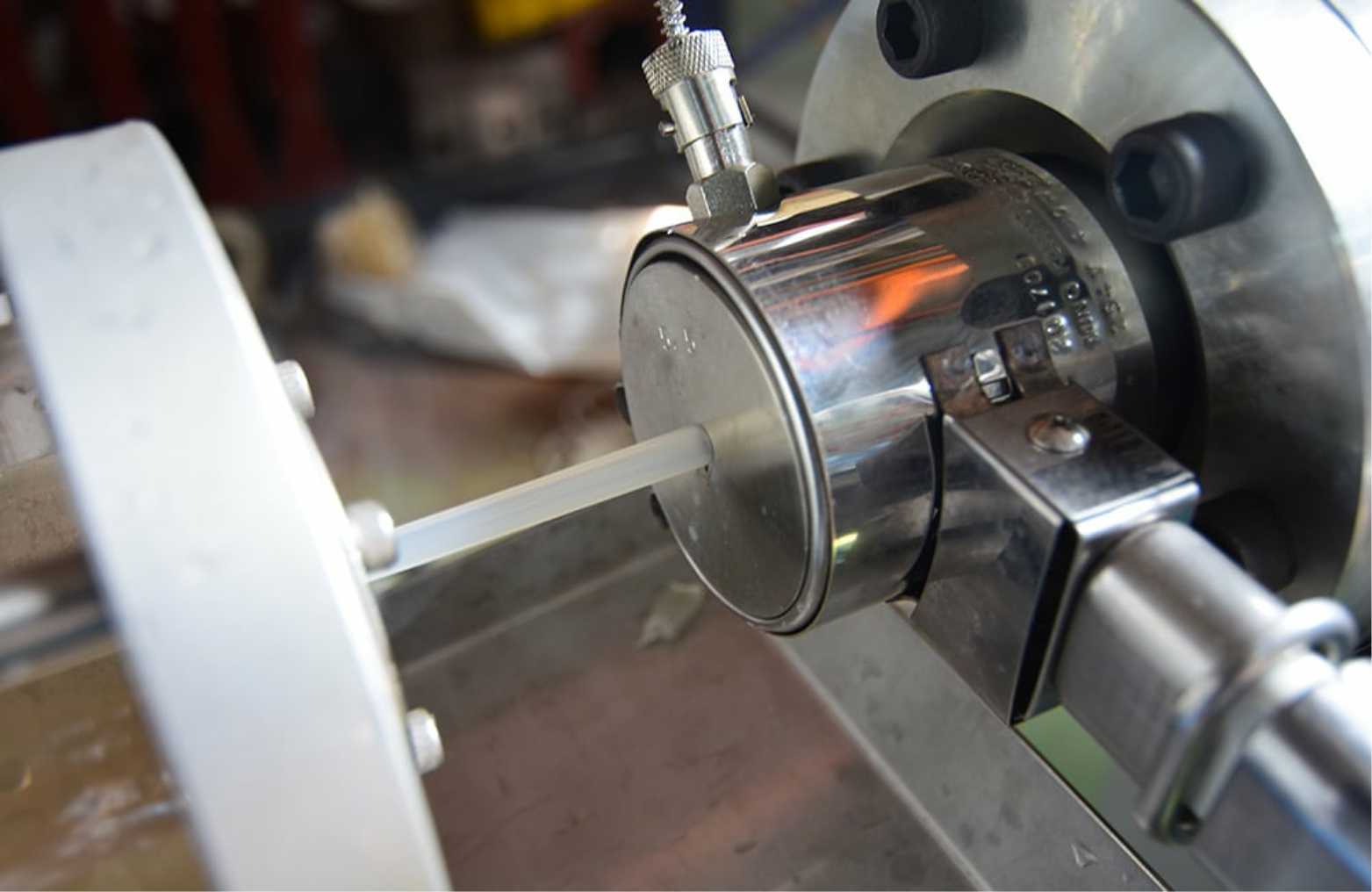 Производство вакуумных баков водяного охлаждения для профиля
